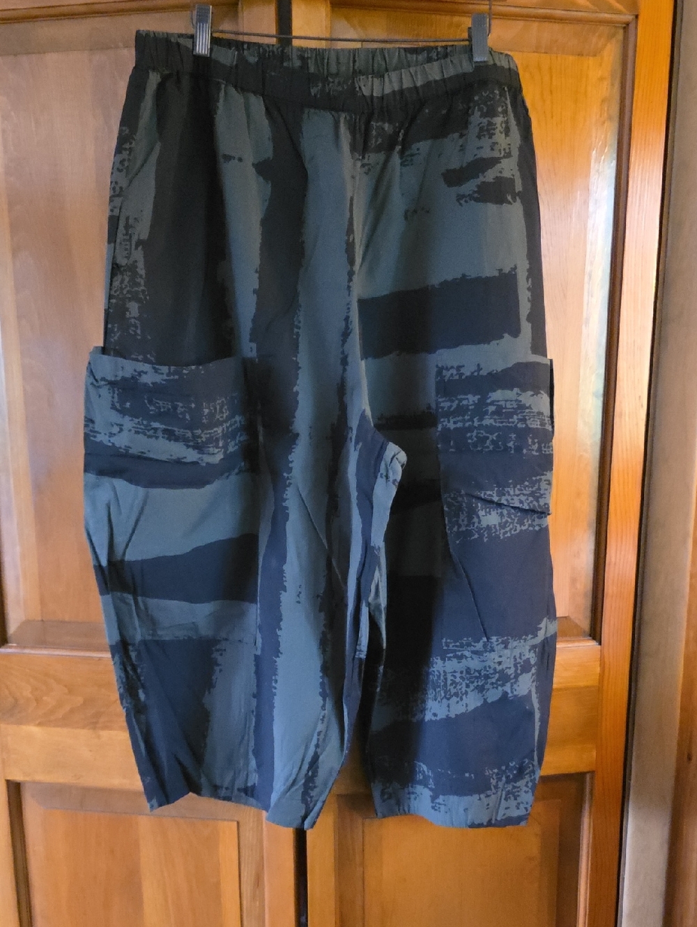 Urban by Alembika wide leg pants